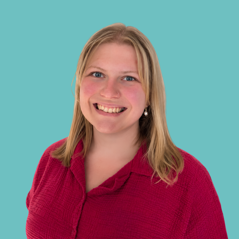 Kelsey Morris Headshot